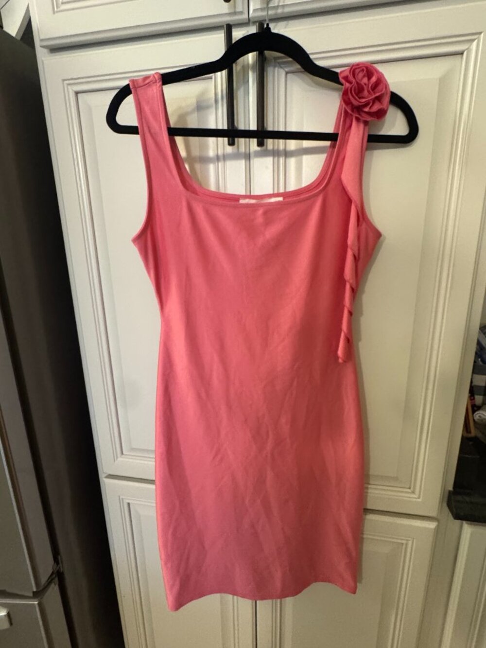 NWT Lush Pink Bodycon mini dress with a rose